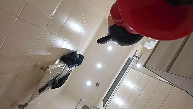 BigHungryAssy online show from 04.14.26