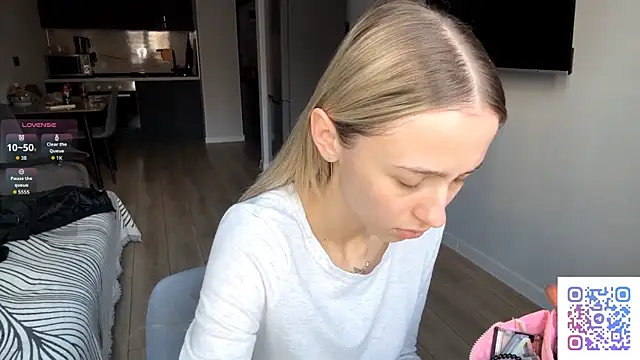 ClonedAge online show from 04.13.26