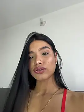 Snapshot of Bella_Smithe chatting on 05.12.26 Bella Smithe online show from 05.12.26