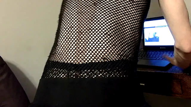 Snapshot of KinkyKittyBoy chatting on 06.07.26 KinkyKittyBoy online show from 06.07.26