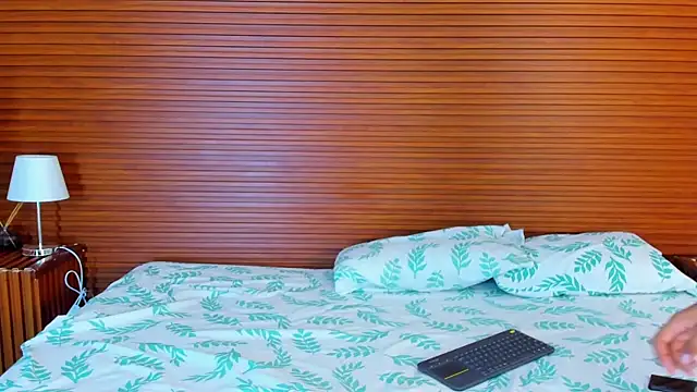 peakk twiinns online show from 04.10.26