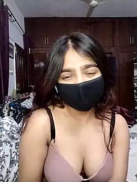 Snapshot of Ishaa_22 chatting on 04.02.26 Ishaa 22 online show from 04.02.26