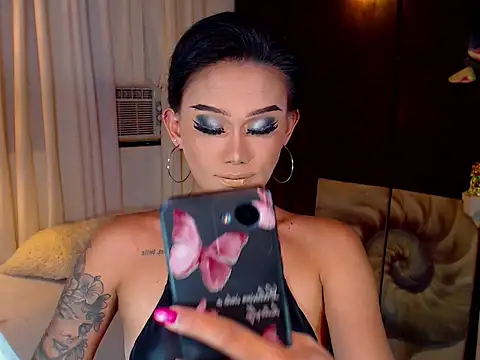 xXLustFullTransXx online show from 03.27.26