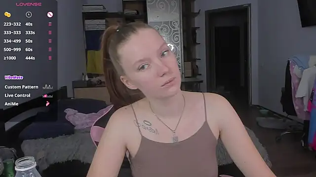 Mary Blu online show from 11.30.25