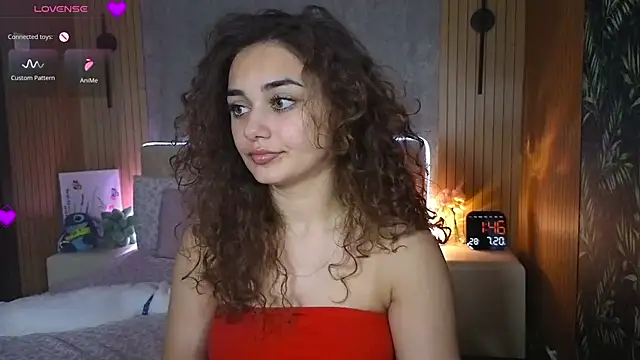 Snapshot of KatarinaHeaven chatting on 07.19.26 KatarinaHeaven online show from 07.19.26