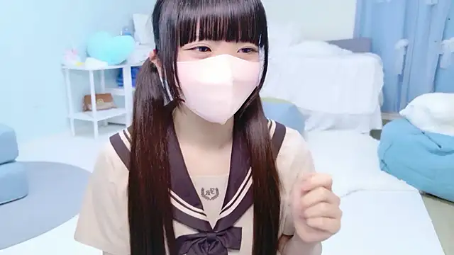 Snapshot of Hime_na chatting on 04.17.26 Hime na online show from 04.17.26