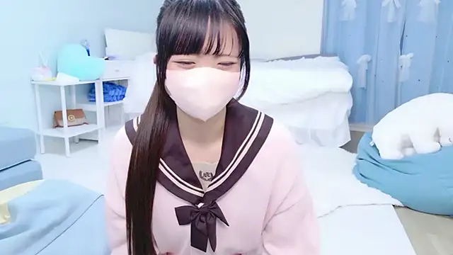 Snapshot of Hime_na chatting on 05.06.26 Hime na online show from 05.06.26