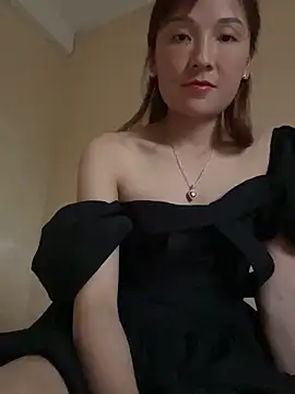 Snapshot of Mimi_pussy chatting on 04.19.26 Mimi pussy online show from 04.19.26