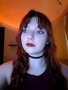 Snapshot of VelvetEve chatting on 03.03.26 VelvetEve online show from 03.03.26