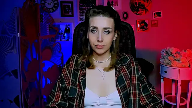 MonicaRiley online show from 04.06.26