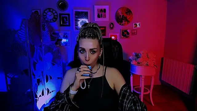 MonicaRiley online show from 04.20.26