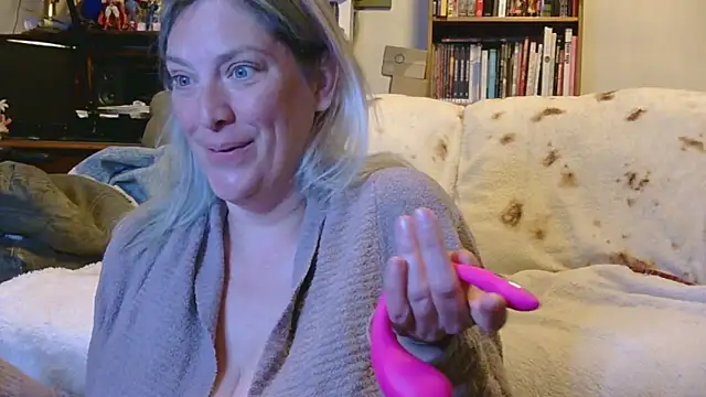 MistyMountains96 online show from 04.02.26