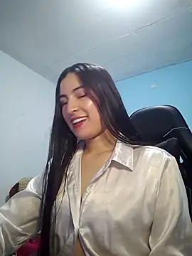 Cataa Hill online show from 04.03.26