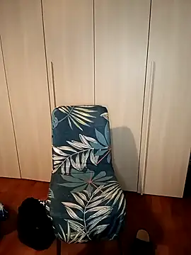 bear skinny online show from 05.11.26