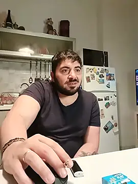 bear skinny online show from 06.08.26
