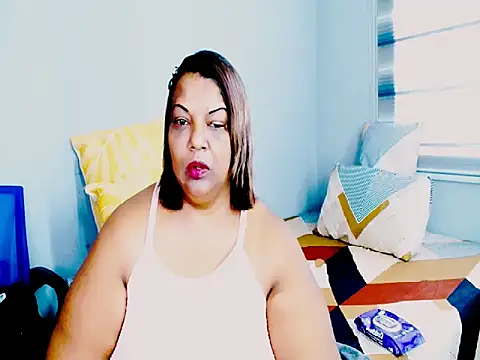 Snapshot of Sassy_Tassy chatting on 04.30.26 Sassy Tassy online show from 04.30.26