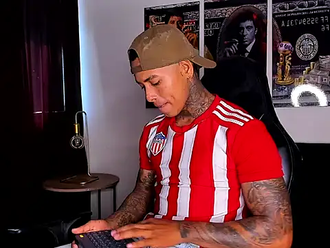 tyler bell  online show from 03.10.26