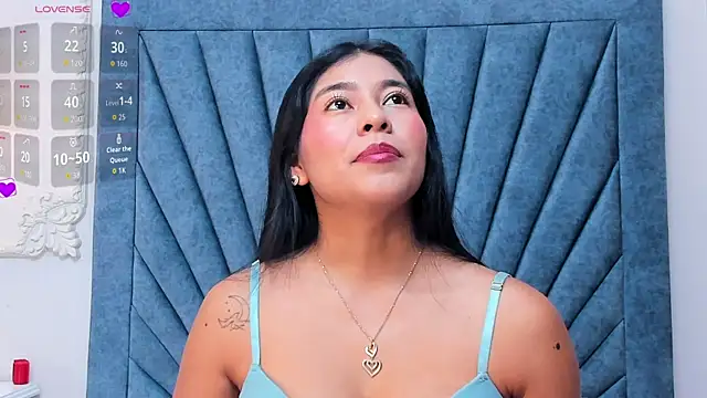 Leandra-Johnson online show from 04.18.26