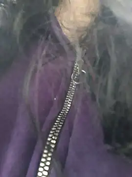 Snapshot of Naomimolie chatting on 05.04.26 Naomimolie online show from 05.04.26