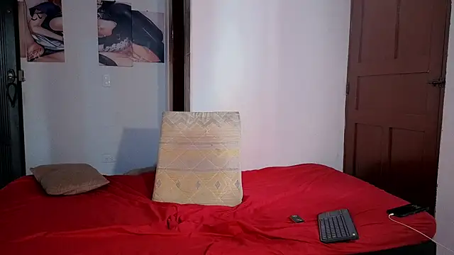 Snapshot of Scarlett_Cherry_ chatting on 05.30.26 Scarlett Cherry online show from 05.30.26