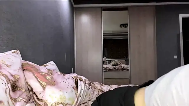 HousedMud online show from 04.06.26