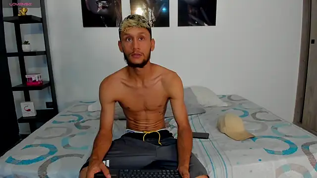 TedyX99 online show from 04.04.26