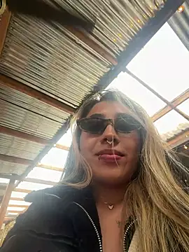 Snapshot of ManuelaVeeleez chatting on 05.02.26 ManuelaVeeleez online show from 05.02.26