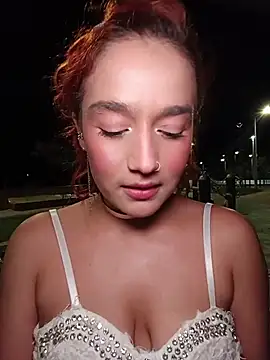 Snapshot of isabella_ferrer99 chatting on 06.17.26 isabella ferrer99 online show from 06.17.26