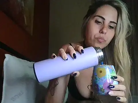 Emilyvuxa online show from 04.24.26