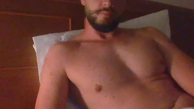 Snapshot of freetom31 chatting on 04.03.26 freetom31 online show from 04.03.26