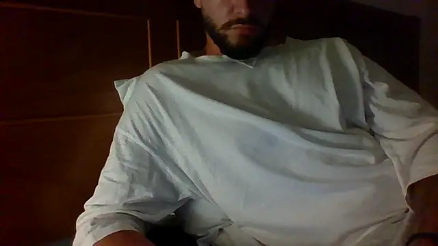 Snapshot of freetom31 chatting on 04.14.26 freetom31 online show from 04.14.26