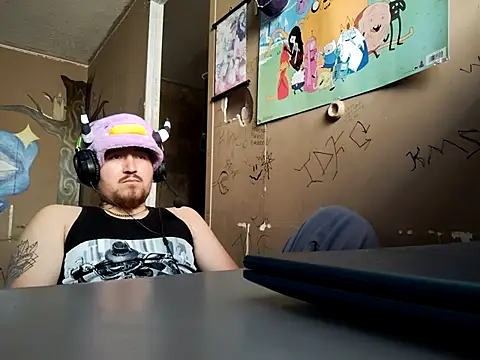 XSnowFlakeX15 online show from 05.06.26