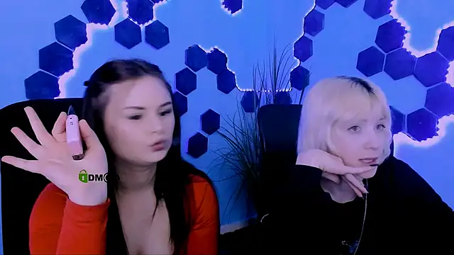 miss courtney  online show from 04.07.26