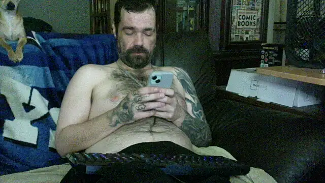Snapshot of KinkyTOMan chatting on 06.15.26 KinkyTOMan online show from 06.15.26