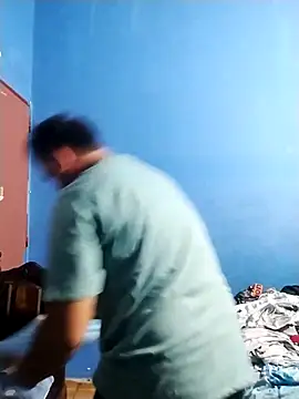 Soytubbcaliente online show from 04.03.26