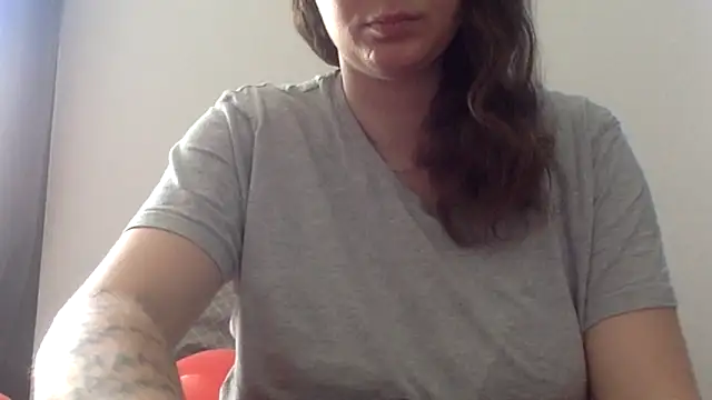 douce blanche13 online show from 04.09.26