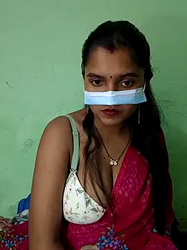 Snapshot of Sexy_Sonniyaa chatting on 07.14.26 Sexy Sonniyaa online show from 07.14.26