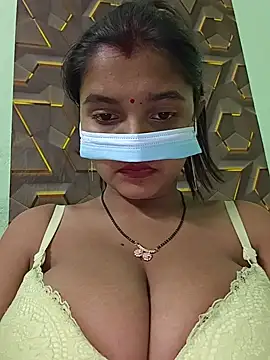 Snapshot of Sexy_Sonniyaa chatting on 07.23.26 Sexy Sonniyaa online show from 07.23.26