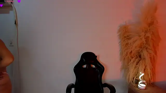 CristineRain online show from 06.04.26