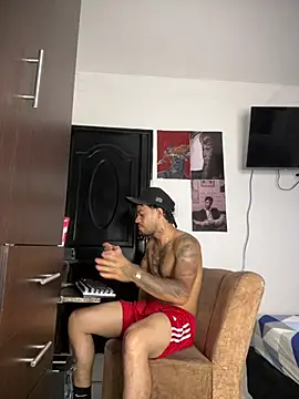 Snapshot of Kenny_romano chatting on 07.19.26 Kenny romano online show from 07.19.26