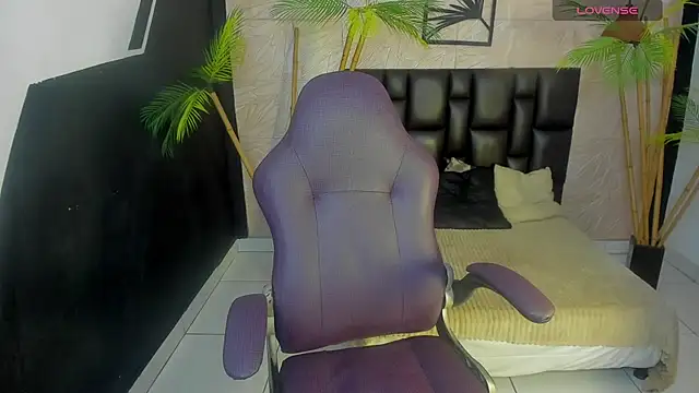 Epril Zoyert online show from 03.24.26