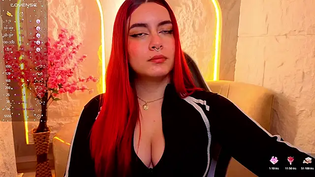 Soffia Hot Tx online show from 03.07.26