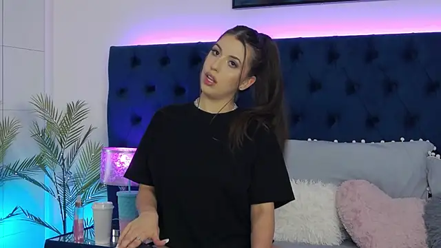 VenusSinclairr online show from 04.17.26