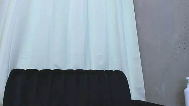 Snapshot of annelise_hansen chatting on 03.18.26 annelise hansen online show from 03.18.26