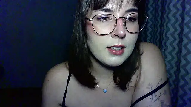 Snapshot of ClaraHard chatting on 07.09.26 ClaraHard online show from 07.09.26