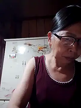 Snapshot of Sky-rain98 chatting on 06.15.26 Sky-rain98 online show from 06.15.26