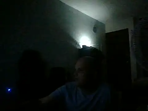 Snapshot of Heavy_RebellxX chatting on 03.04.26 Heavy RebellxX online show from 03.04.26