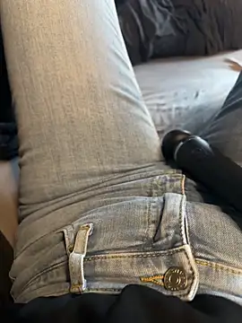 aleexii s online show from 04.13.26