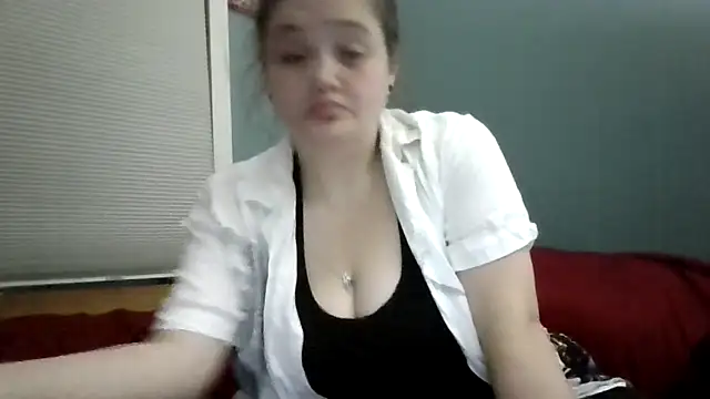 Snapshot of highimmaryjane chatting on 03.04.26 highimmaryjane online show from 03.04.26