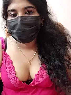 Snapshot of Sunitha28 chatting on 04.18.26 Sunitha28 online show from 04.18.26
